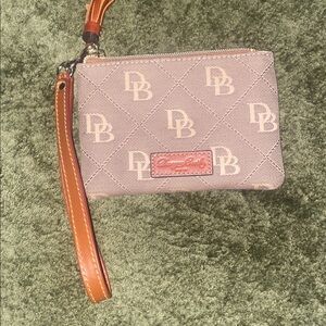 Dooney & Bourke wristlet